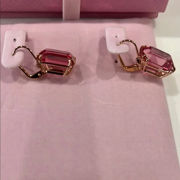 SWAROVSKI Millenia drop earrings Octagon cut, Pink, Rose gold-tone plated NEW - Picture 4 of 6